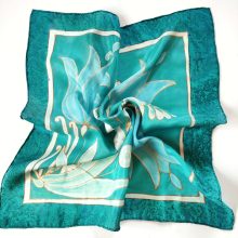 Türkiz tulipános selyemkendő