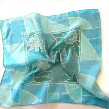 VILÁGOSKÉK SELYEMKENDŐ