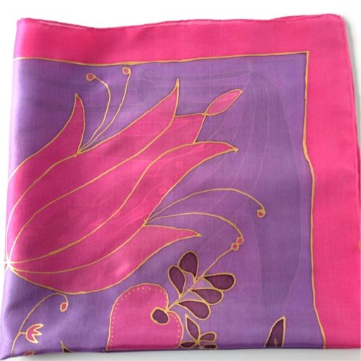 LILA SELYEMKENDŐ MAGENTA TULIPÁNOKKAL