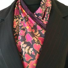 Fekete Százvirágú selyemkendő