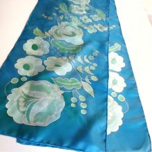 KIRÁLYKÉK SELYEMSÁL KALOCSAI MINTÁVAL