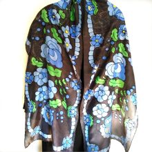 FEKETE SELYEMSTÓLA KÉK KALOCSAI MINTÁVAL