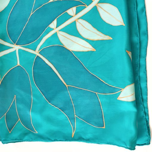 Türkiz selyemsál tulipánokkal