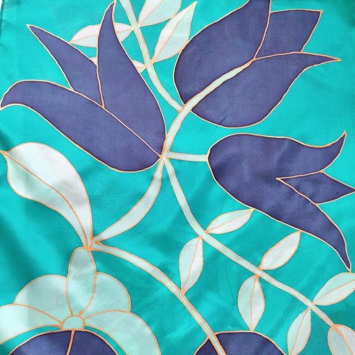 Türkiz selyemsál sötétkék tulipánokkal