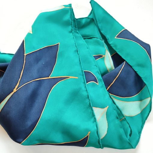 Türkiz selyemsál sötétkék tulipánokkal