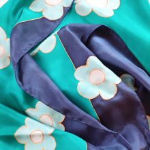 Virágos selyemsál smaragd és sötétkék színekben